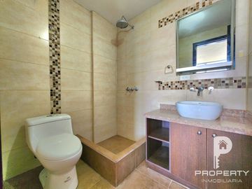 Casa INDEPENDIENTE por estrenar Ushimana Valle de los Chillos 4 dormitorios 3 parqueaderos San Rafael Alangasi