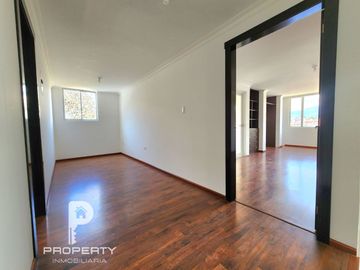 Casa INDEPENDIENTE por estrenar Ushimana Valle de los Chillos 4 dormitorios 3 parqueaderos San Rafael Alangasi