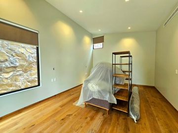 LAS CAÑADAS CASA EN VENTA SEMINUEVA MODERNA CON INCREIBLE VISTA