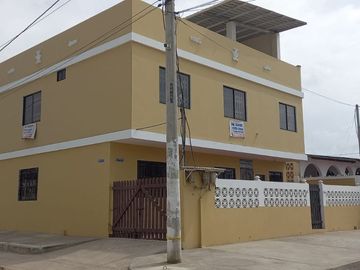 Casa rentera en venta en Ballenita, Santa Elena