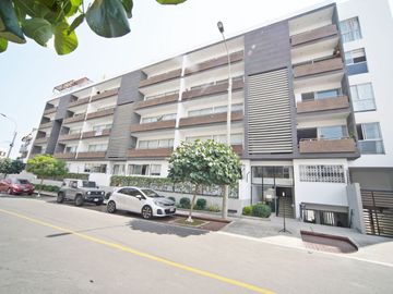 Venta De Departamento Calle El Viñedo y Av Ramon Castilla, Universidad Champagnat, SURCO