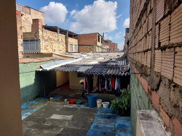ESPECTACULAR CASA LOTE EN VENTA BARRIO BOYACA REAL