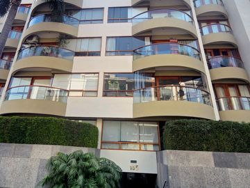 VENTA ZONA EXCLUSIVA DE SURCO, HERMOSO DEPARTAMENTO EN PRIMER PISO ELEVADO