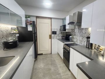 VENTA ZONA EXCLUSIVA DE SURCO, HERMOSO DEPARTAMENTO EN PRIMER PISO ELEVADO