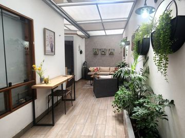 VENTA ZONA EXCLUSIVA DE SURCO, HERMOSO DEPARTAMENTO EN PRIMER PISO ELEVADO