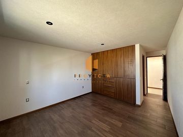 CASA EN VENTA EN ÁGUILAS ALTOZANO