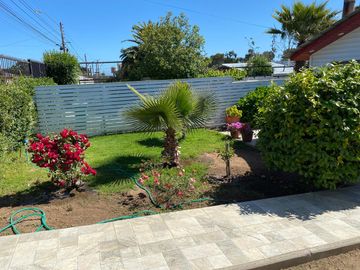 Casa en venta con piscina, comuna del Quisco