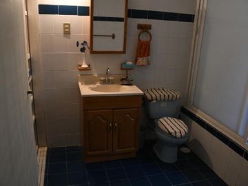 Casa en venta: 4 recámaras, 4 recámaras, 300m2 de jardín
