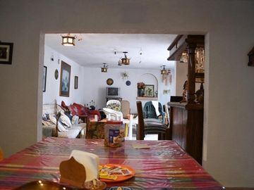 Casa en venta: 4 recámaras, 4 recámaras, 300m2 de jardín