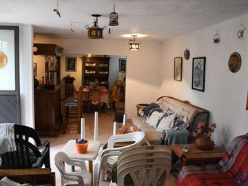 Casa en venta: 4 recámaras, 4 recámaras, 300m2 de jardín