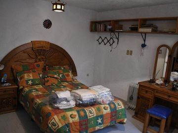 Casa en venta: 4 recámaras, 4 recámaras, 300m2 de jardín