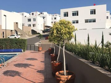UBICADA Y FUNCIONAL PROPIEDAD EN PRIVADA CON AMENIDADES
