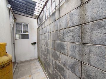 VENTA CASA RECIEN REMODELADA EN HUEHUETOCA, CUAUTITLAN EDO DE MÉXICO