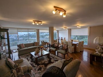 VENTA DEPARTAMENTO 3 DORMITORIOS   MIRAVALLE 4 CUMBAYA