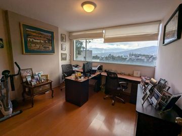 VENTA DEPARTAMENTO 3 DORMITORIOS   MIRAVALLE 4 CUMBAYA