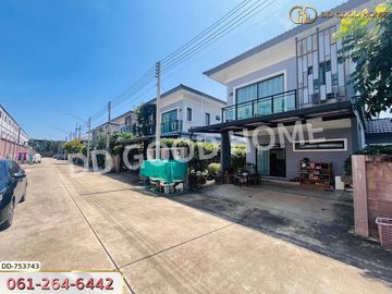 Twin house, The Plant and Natura Trend Wongwaen-Lumlukka Klong 5, near Big C Klong 5