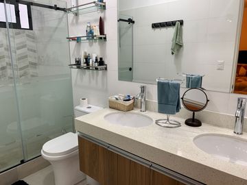 VENTA DPTO DE 2 DORMITORIOS CON BAÑOS INCORPORADOS
