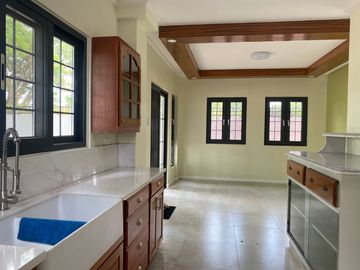 Brand New 2Storey Single House and Lot in The Orchard Golf and Country Club Dasmariñas Cavite