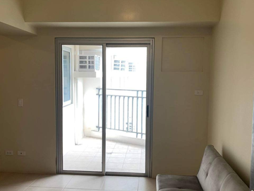 AVIDA TOWERS SOLA TOWER 1 - UNIT & PARKING