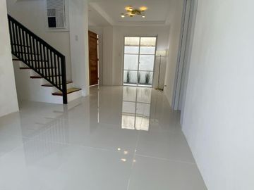 FOR SALE NEWLY BUILT BEAUTIFUL DESIGN 2 STOREY HOUSE IN CAVITE