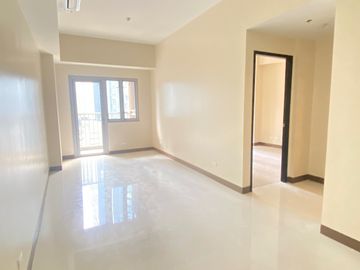 CONDO FOR RENT TO OWN IN VALERO MAKATI CITY NEAR AYALA AND MAKATI AVENUE