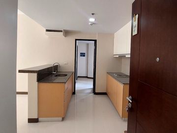 CONDO FOR RENT TO OWN IN VALERO MAKATI CITY NEAR AYALA AND MAKATI AVENUE