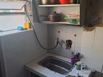 VENDO CASA 2 DORMITORIOS EN Bº RESIDENCIAL AMERICA A RECICLAR