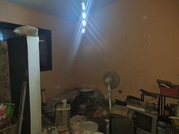 VENDO CASA 2 DORMITORIOS EN Bº RESIDENCIAL AMERICA A RECICLAR