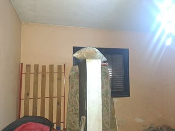 VENDO CASA 2 DORMITORIOS EN Bº RESIDENCIAL AMERICA A RECICLAR