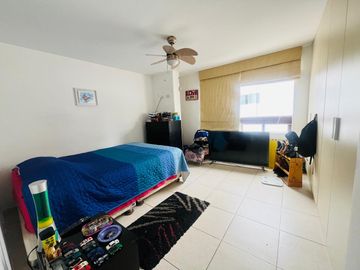 CASA CON SALIDA A PARQUE EN BRISAS DE VILLA