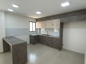 casa de venta en manta costa azul