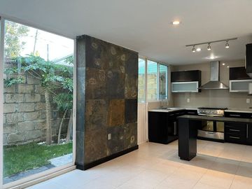 Venta de casa en Residencial Vesta, col. Rancho San José Xilotzingo, Puebla
