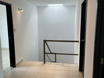 Venta de casa en Residencial Vesta, col. Rancho San José Xilotzingo, Puebla