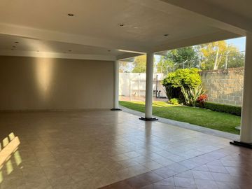 Venta de casa en Residencial Vesta, col. Rancho San José Xilotzingo, Puebla