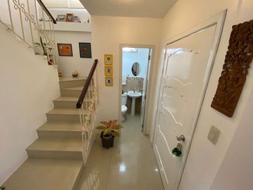 casa de venta en urbanización zona sur manta