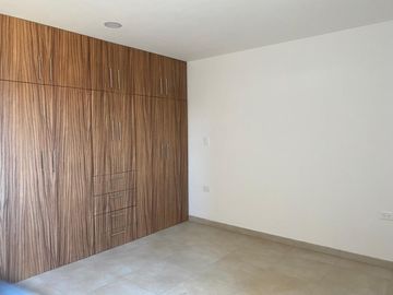 Venta de casa nueva en conjunto cerrado en San Juan Cuautlancingo.