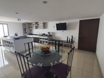 Casa en Lomas con excelente ubicación