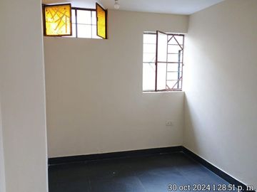 Departamento 3 dormitorios en urbanización Elio + habitacion con baño independiente