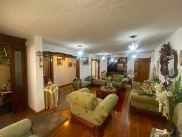 Casa Rentera de venta en Calderón