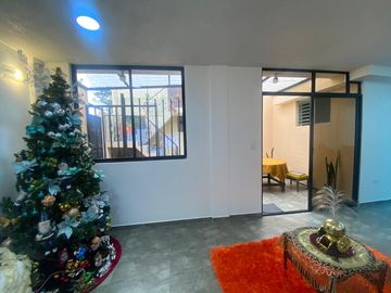 Casa Rentera de venta en Calderón