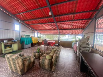Casa Rentera de venta en Calderón