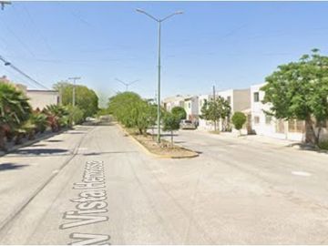 HGM (EMB) CASA EN VENTA EN EL REFUGIO DURANGO