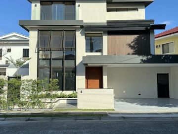 Brand New Well-designed 3-Storey House and Lot for Sale in Verdana Homes, Laguna