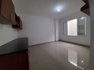 VENTA DE HERMOSA CASA EN LAS MERCEDES PALMIRA