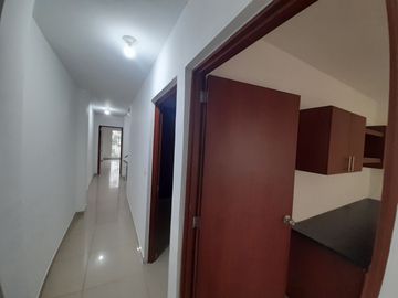 VENTA DE HERMOSA CASA EN LAS MERCEDES PALMIRA