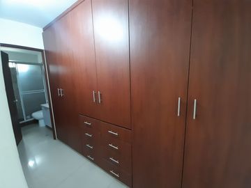 VENTA DE HERMOSA CASA EN LAS MERCEDES PALMIRA