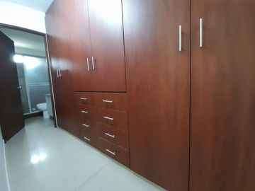 VENTA DE HERMOSA CASA EN LAS MERCEDES PALMIRA