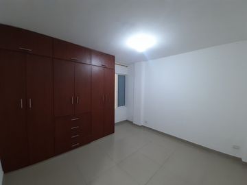 VENTA DE HERMOSA CASA EN LAS MERCEDES PALMIRA