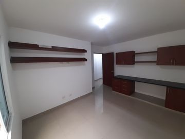 VENTA DE HERMOSA CASA EN LAS MERCEDES PALMIRA
