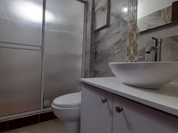 VENTA DE HERMOSA CASA EN LAS MERCEDES PALMIRA